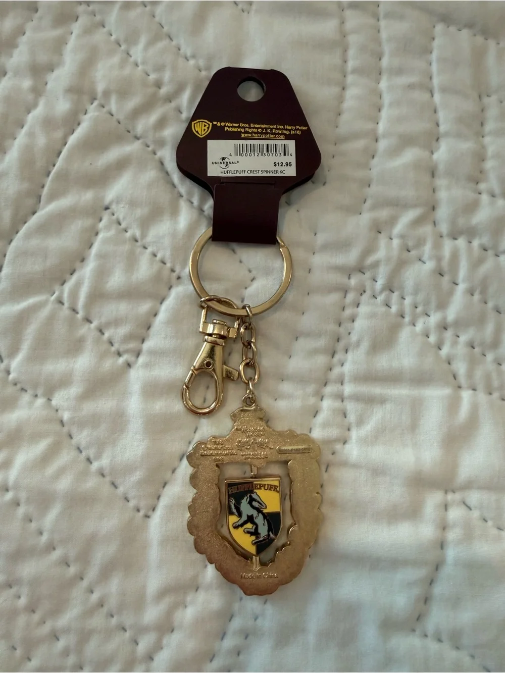 Warner Bros. Hufflepuff Crest Keychain - Yellow/Black/Gold